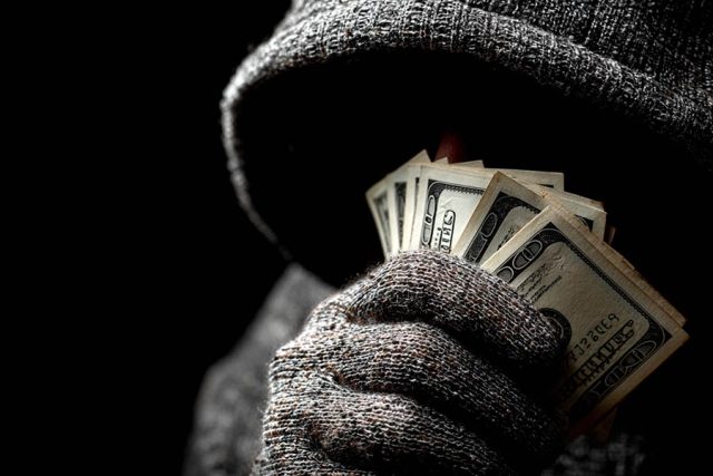 What are the Penalties for Robbery in California?